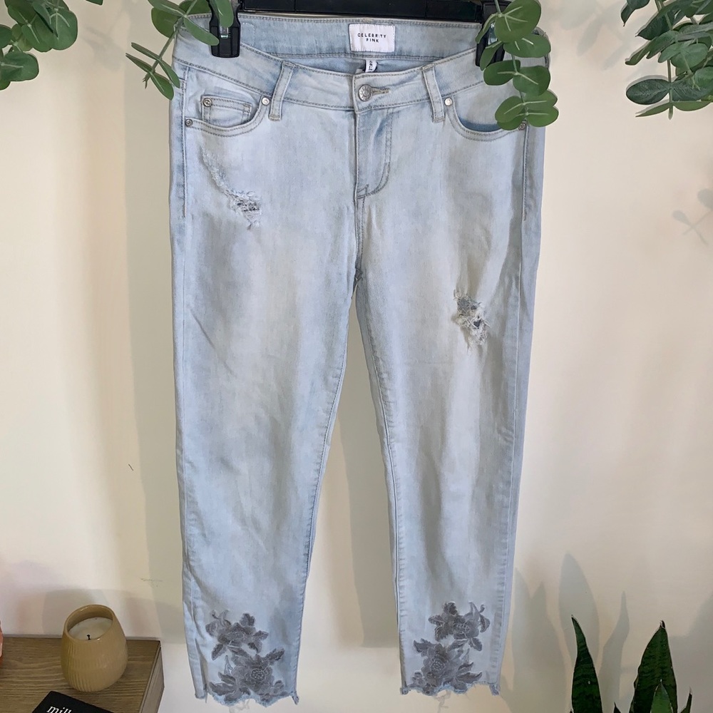 Cropped Floral Embroidered Denim Jeans